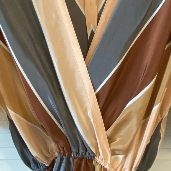 Vintage striped wrap front midi dress - Picture 6 of 13